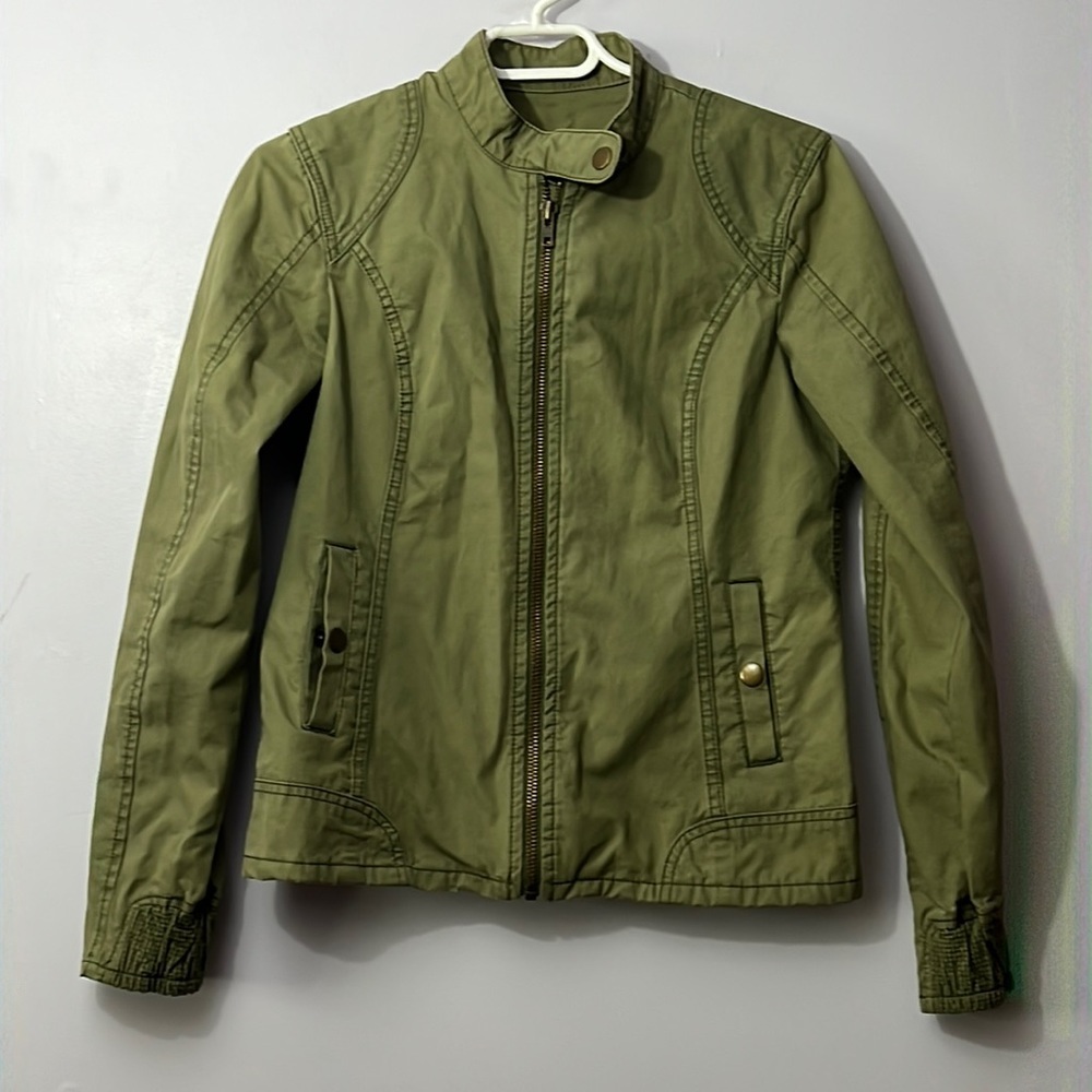 Eddie Bauer Jacket, XS, olive green. 100% cotton